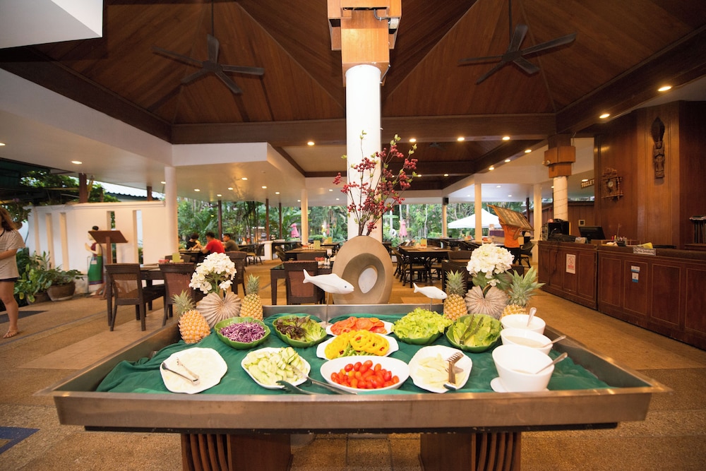 The Viridian Resort 48/62