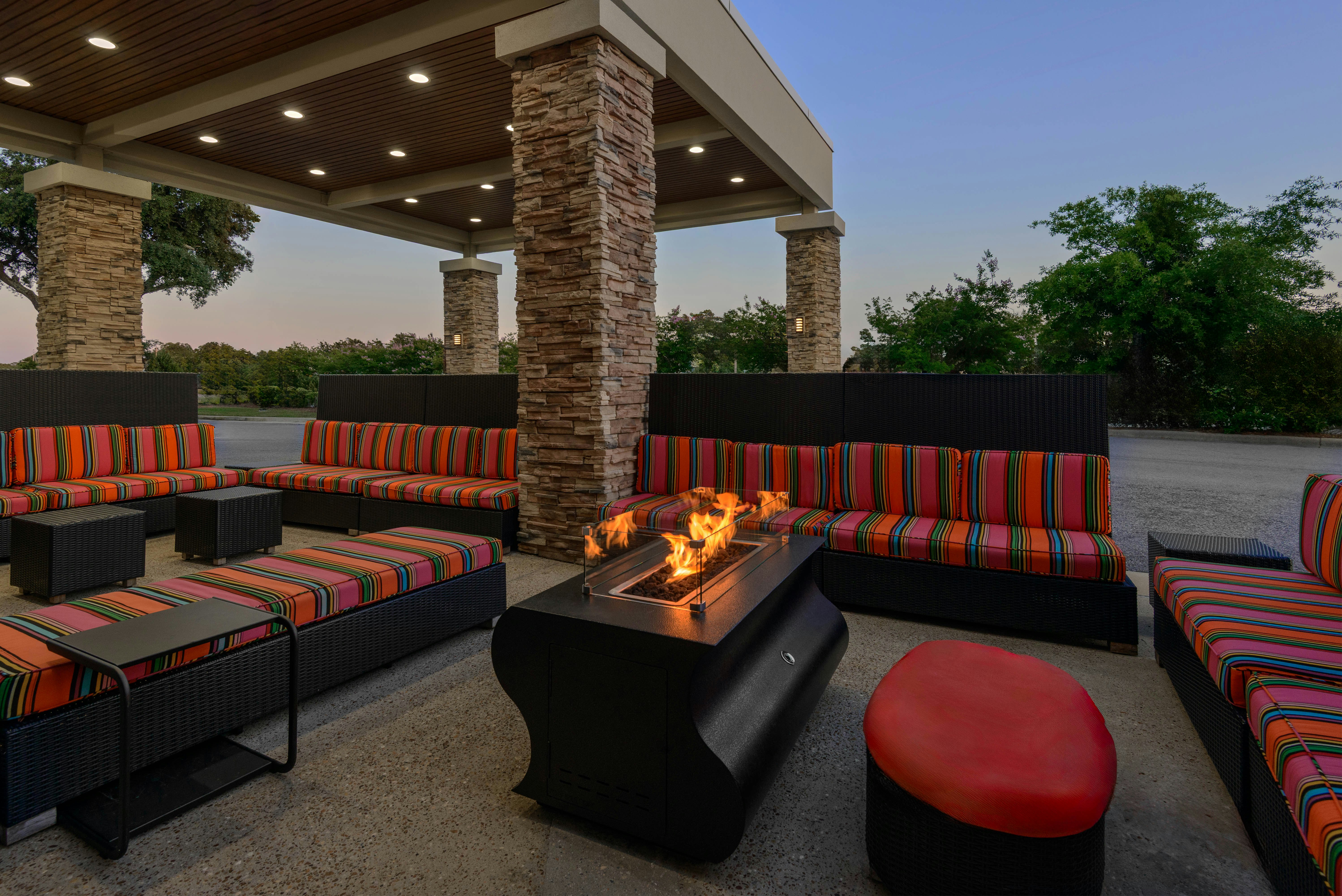 Home2 Suites by Hilton Gulf Breeze Pensacola Area 33/53