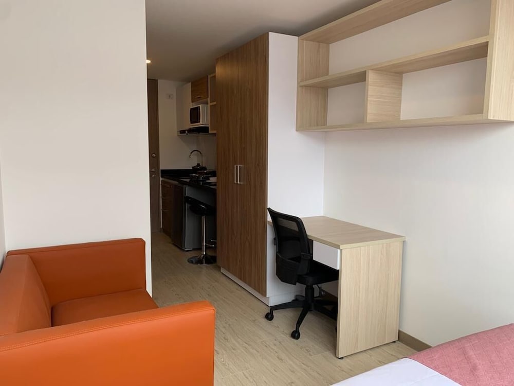 Aparta Estudios Connect Bogota 33/50