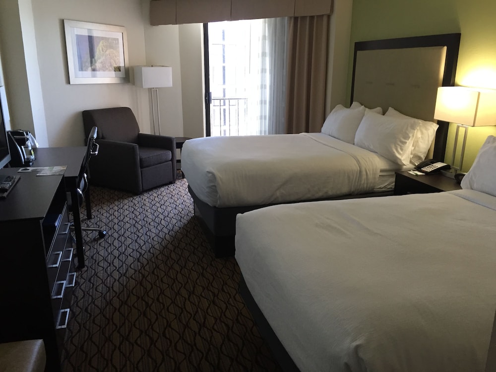 Holiday Inn Corpus Christi Downtown Marina 12/57