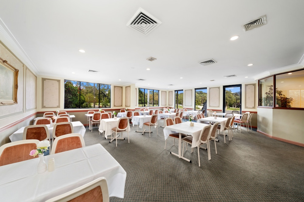 WM Hotel Bankstown 48/56