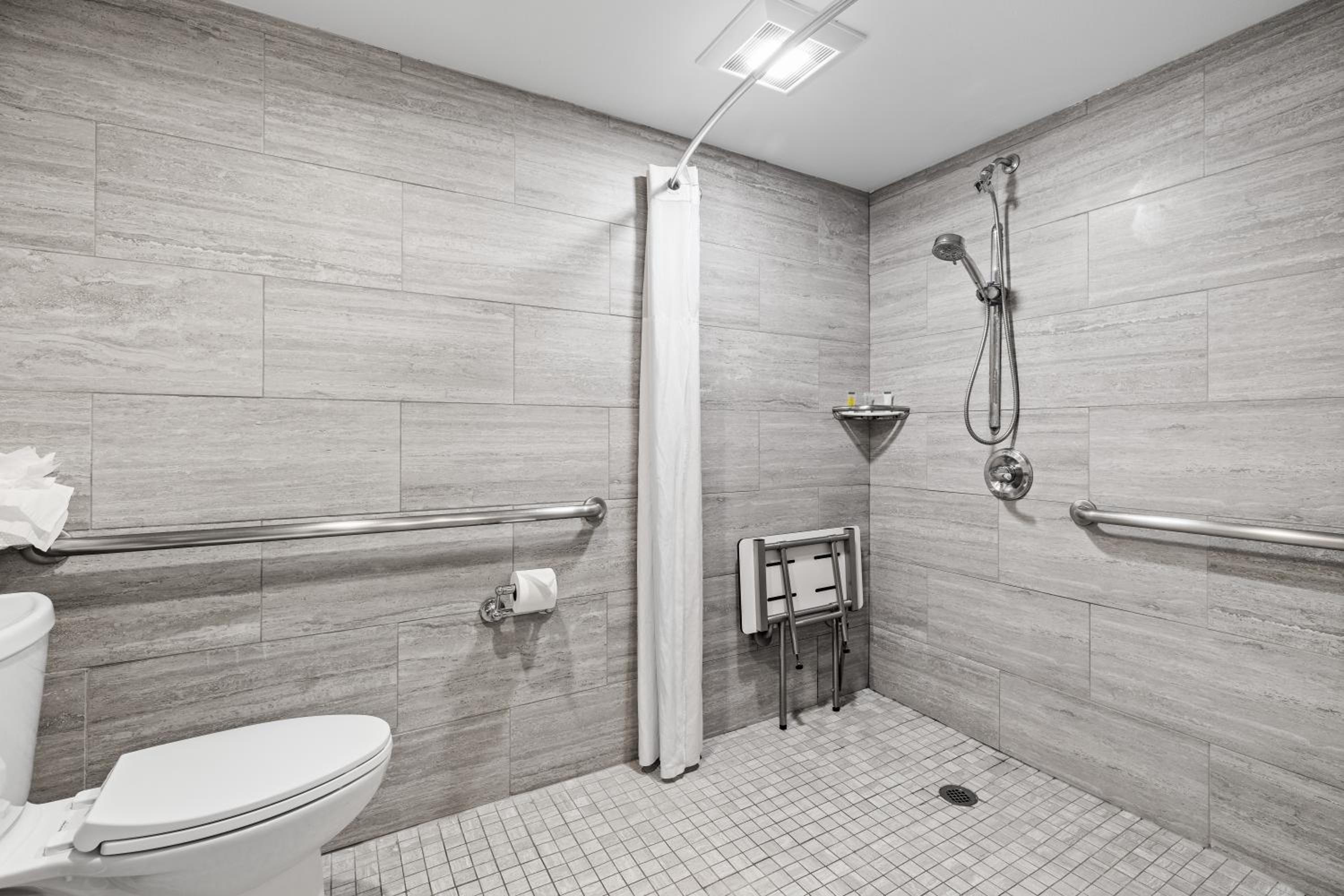 Room, 2 Queen Beds, Accessible, Hotel Skye San Bruno 10/10