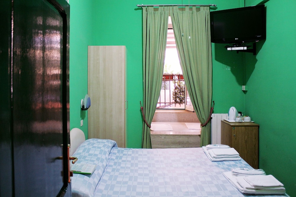 A Roma San Pietro Best Bed 21/35