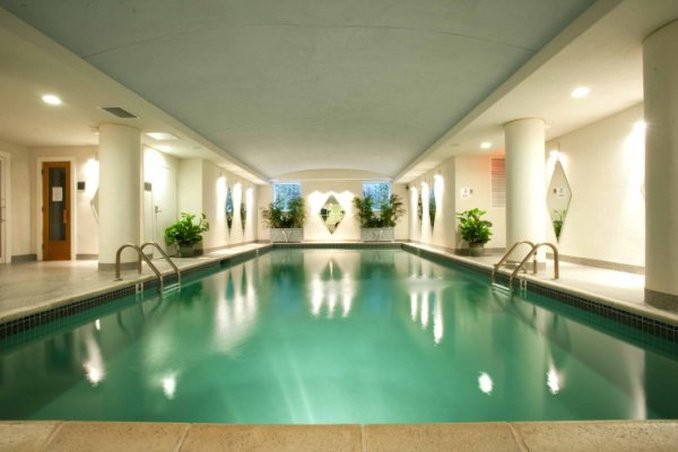 The Vanderbilt, Auberge Resorts Collection 16/40