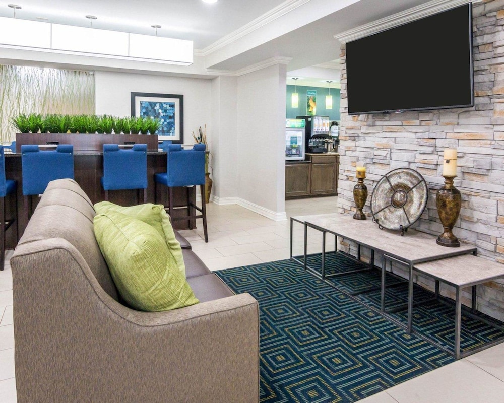 Quality Inn & Suites West Monroe 38/46
