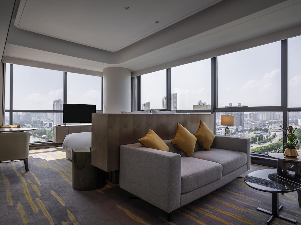 Pullman Suzhou Zhonghui 33/59