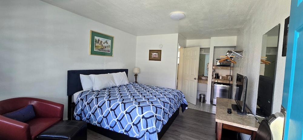 Merida Inn And Suites 14/50