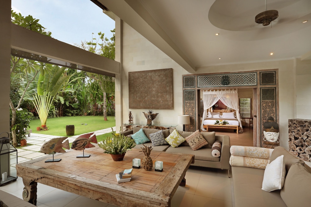 Villa Bali Asri Batubelig 32/50