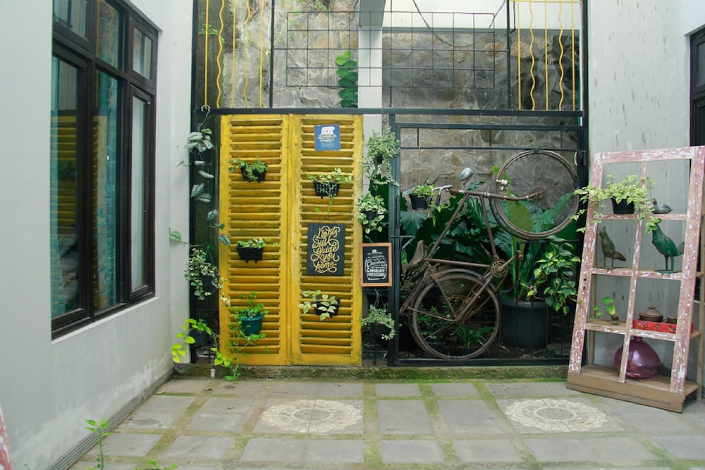 Reddoorz Sersan Bajuri 5/54