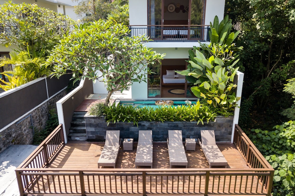 Annupuri Villas Bali 21/38