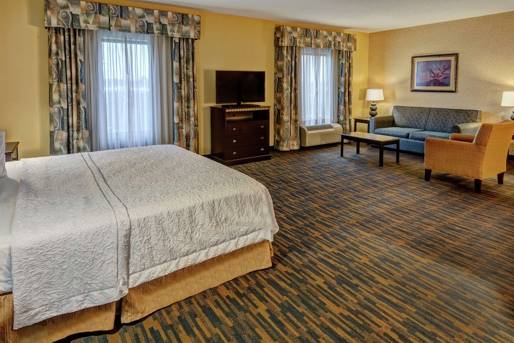 Hampton Inn Roanoke Rapids 19/45