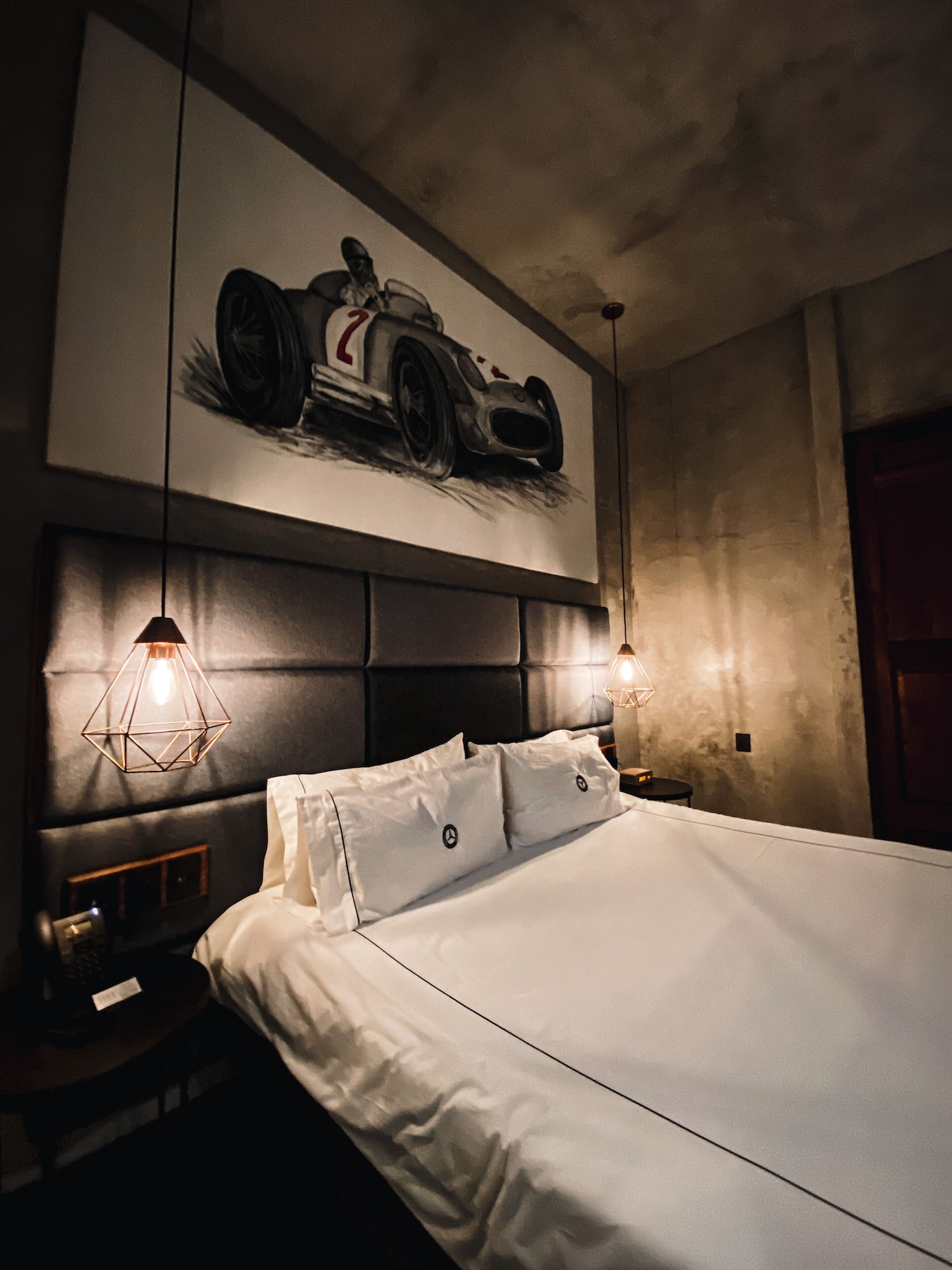 Mercedes, Suite, King Bed