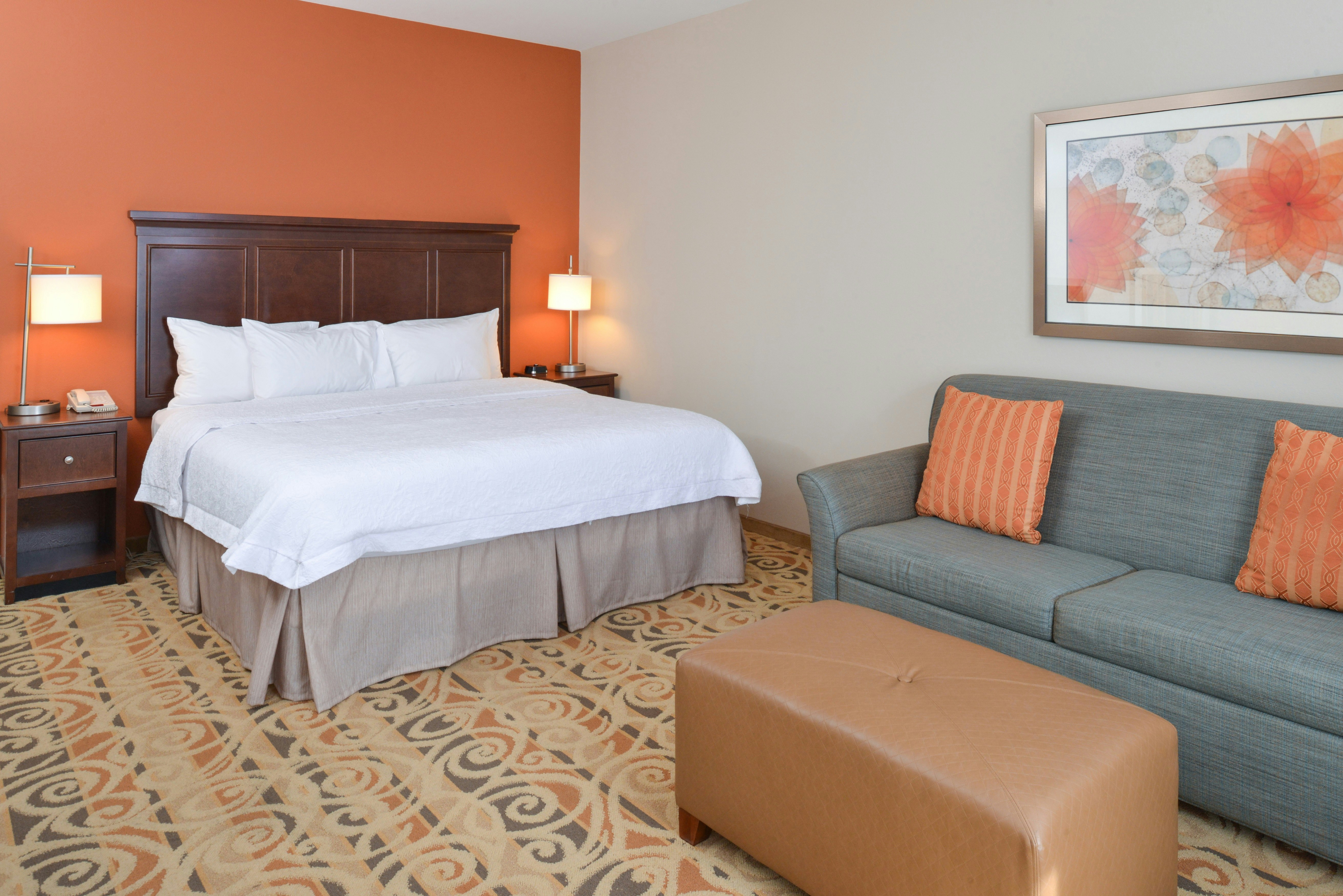 غرفة بسرير كينج مع أريكة، Hampton Inn And Suites Ocala 3/4