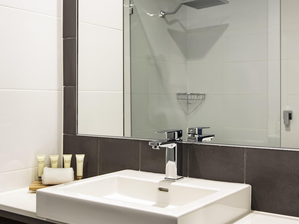 Mercure Sunshine Coast Kawana Waters 66/69