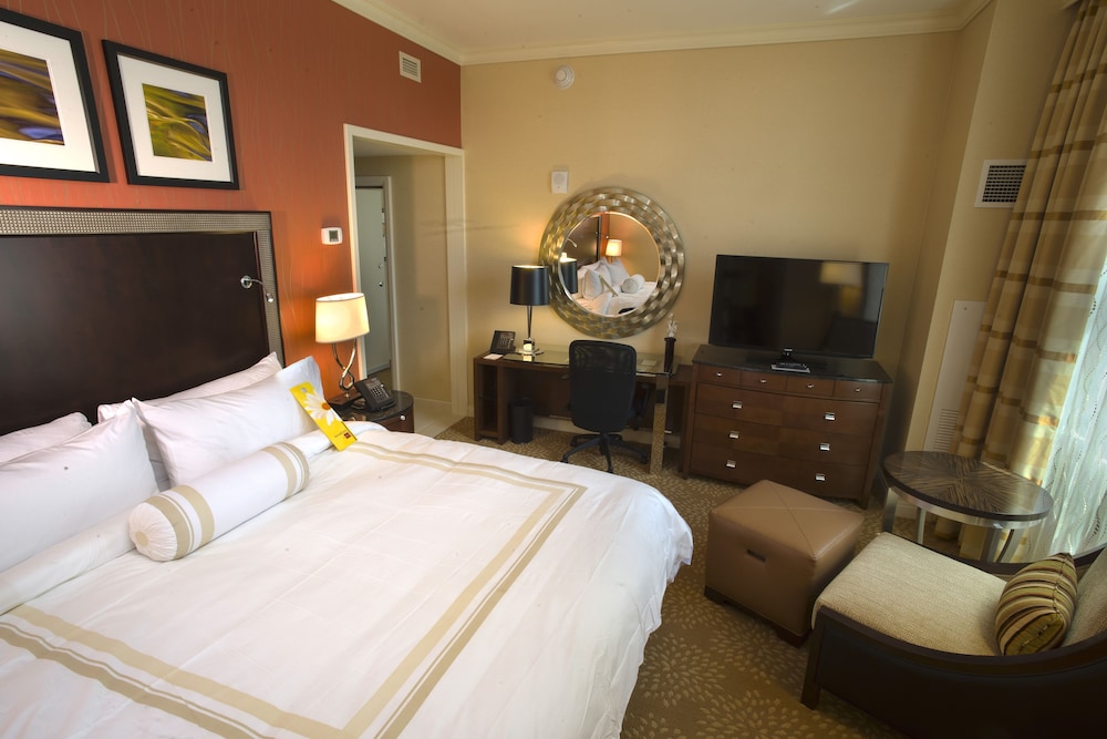 Room, King Bed, Corner