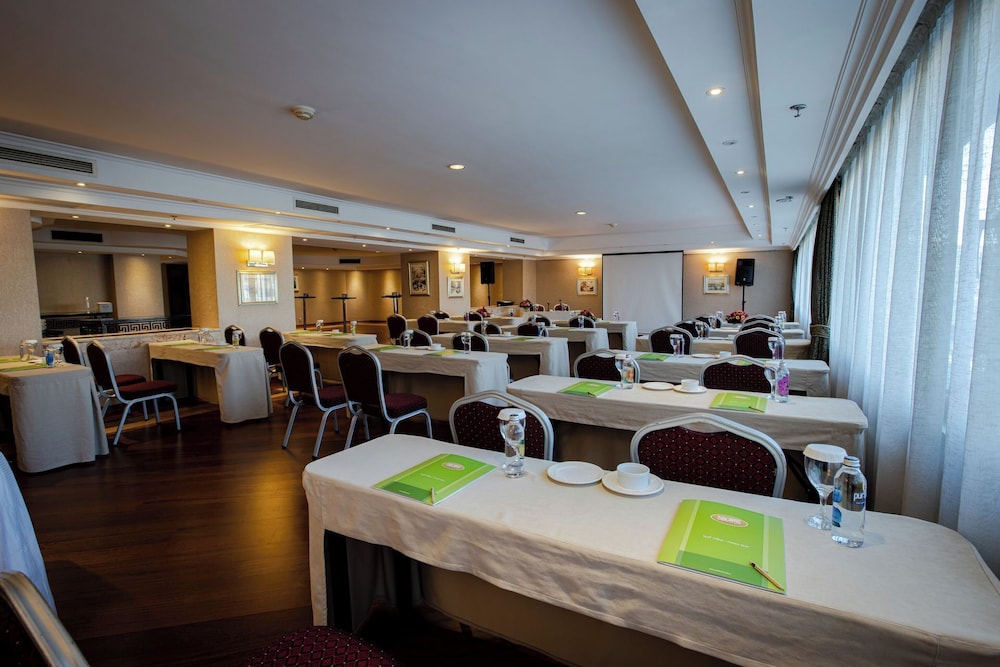 Buyukhanli Park Hotel And Residence 35/50