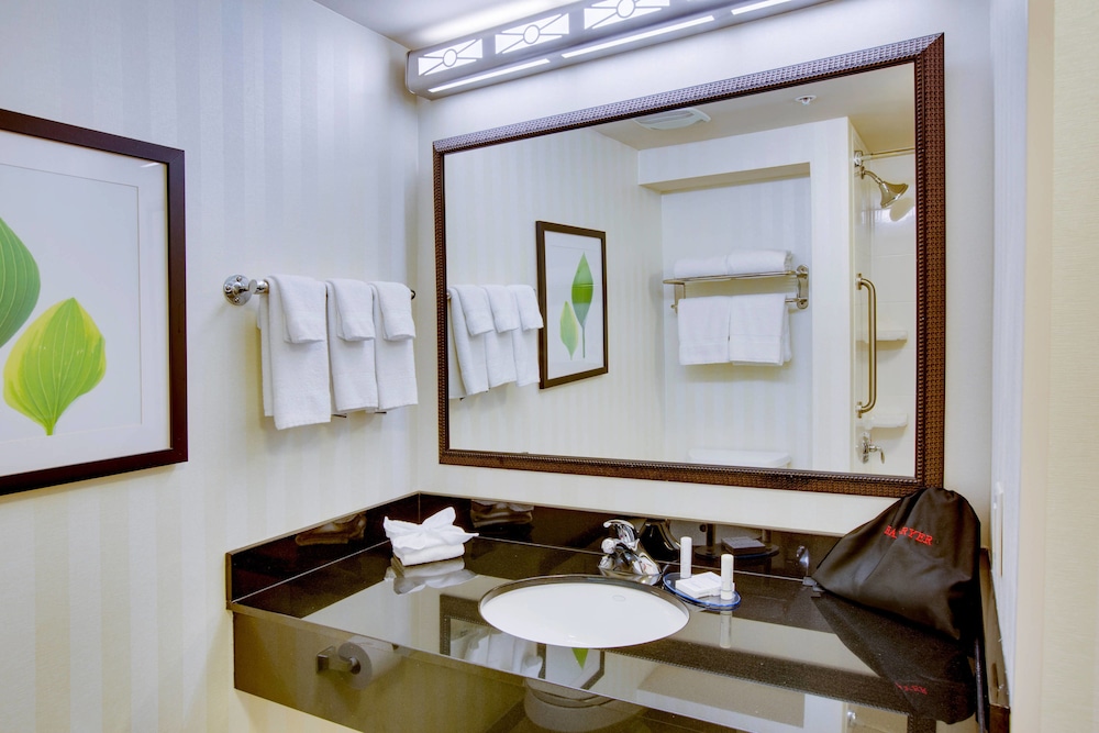 Fairfield Inn Suites Melbourne Palm Bay Viera 46/50