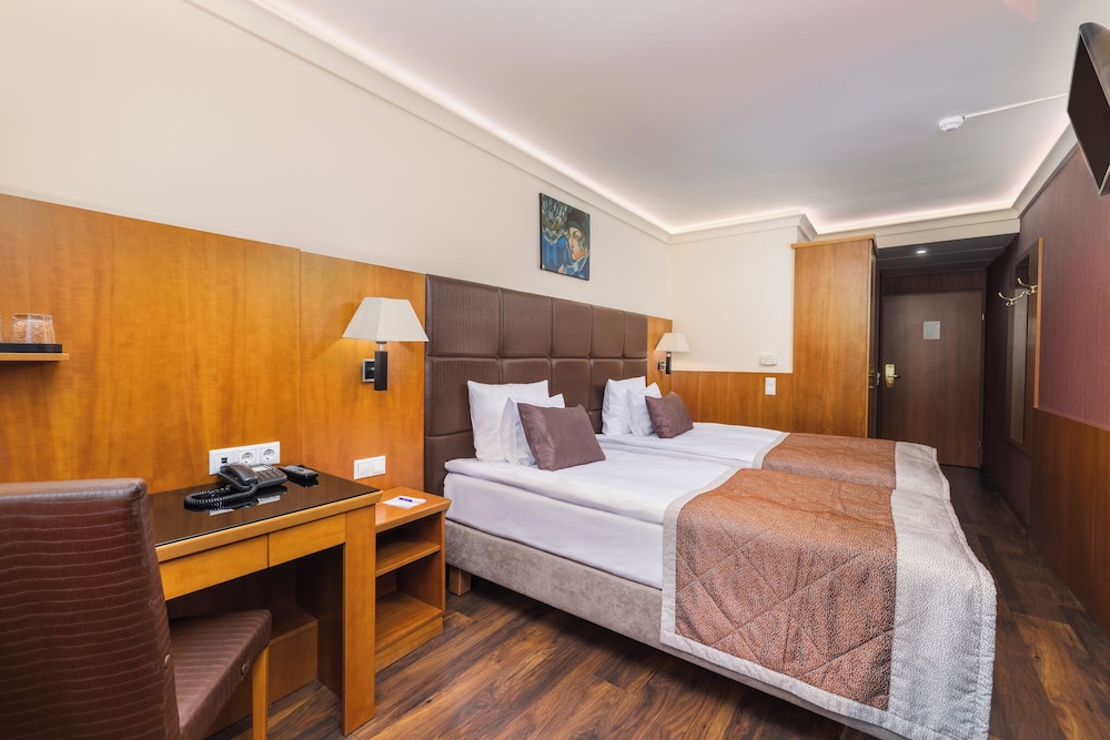 Carlton Hotel Buda Castle 35/64