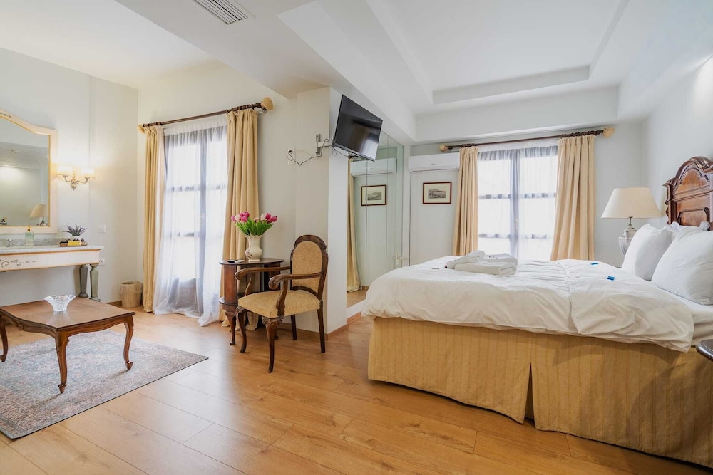 Le Convivial Luxury Suites & Spa 11/45