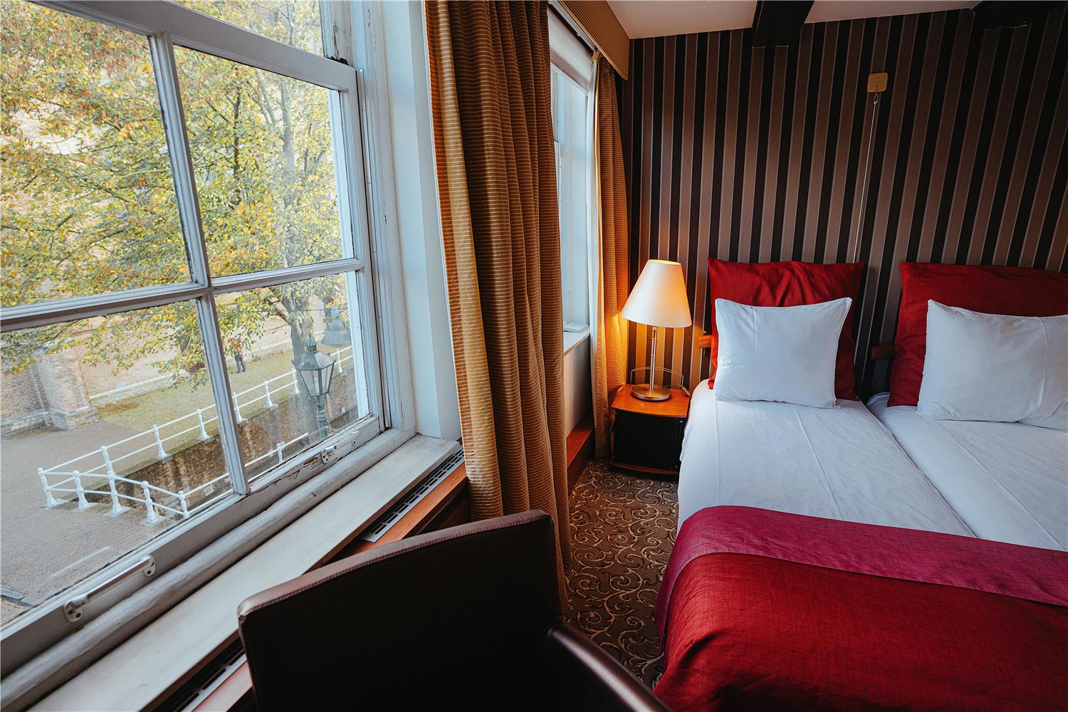 Grand Museum Hotel, BW Signature Collection 6/64