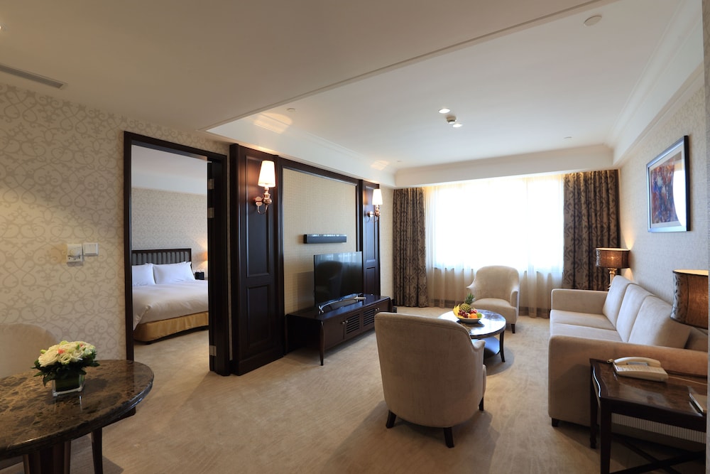 Evergreen Laurel Hotel Shanghai 35/59