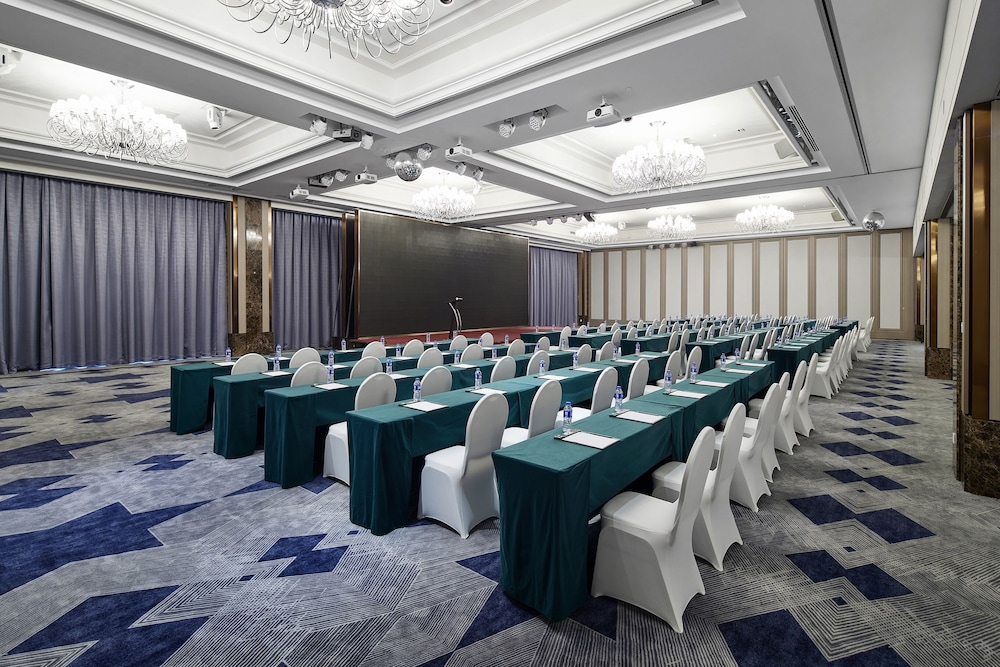 Evergreen Laurel Hotel Shanghai 53/59