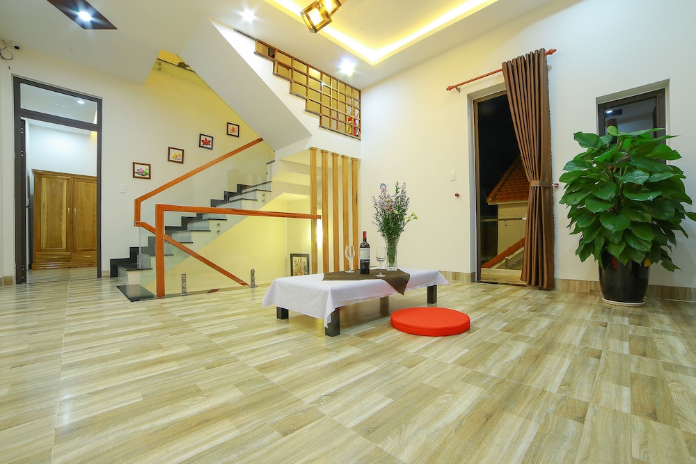 Nhu Y Homestay 24/35