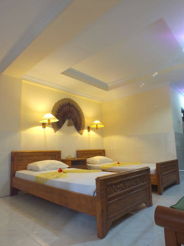 Palm Beach Hotel Bali 13/38