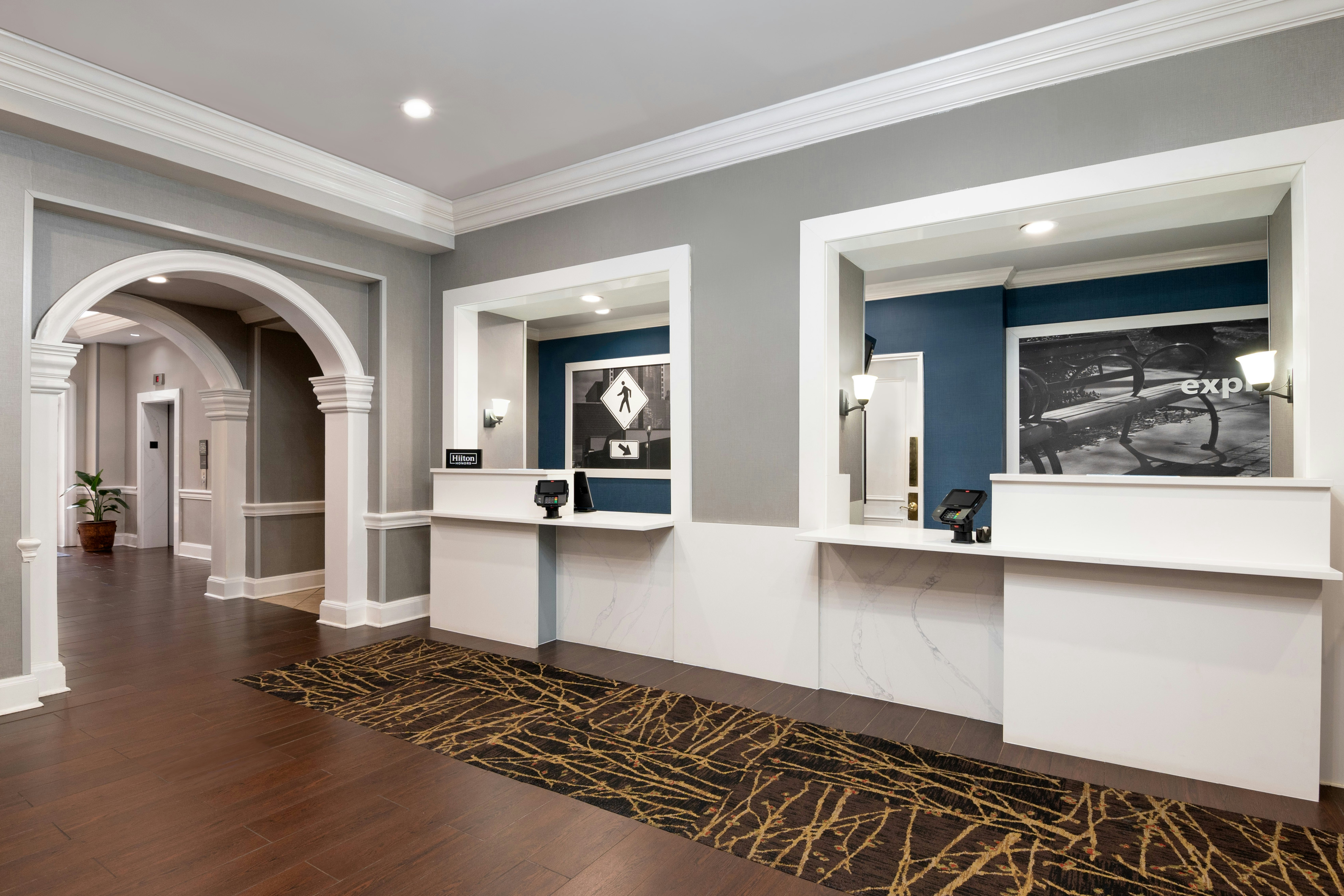 Hampton Inn and Suites Stamford 6/46