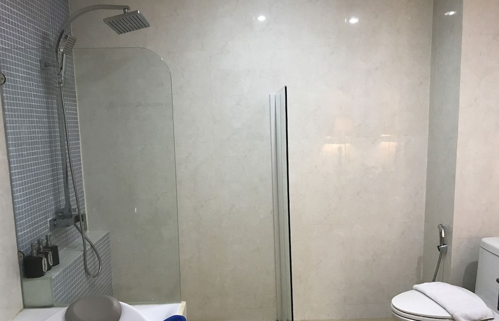 Taman Spa Resort 70/70