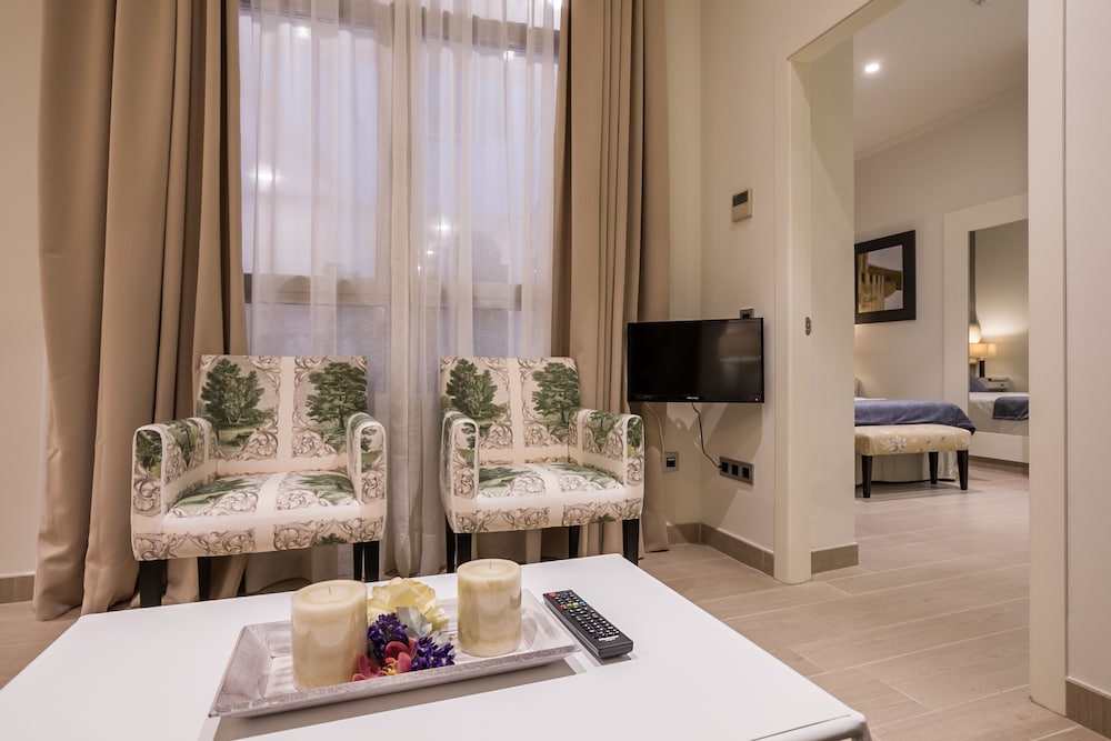 Welldone Cathedral Suites 16/50