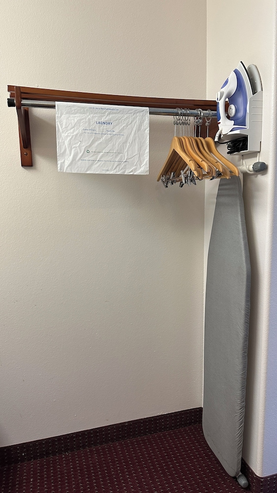 Carom Inn a Travelodge by Wyndham Denham Springs/Baton Rouge 13/33