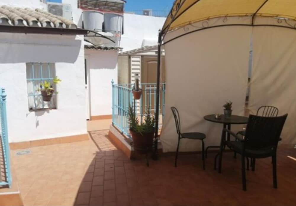 Pension Azahar 38/50