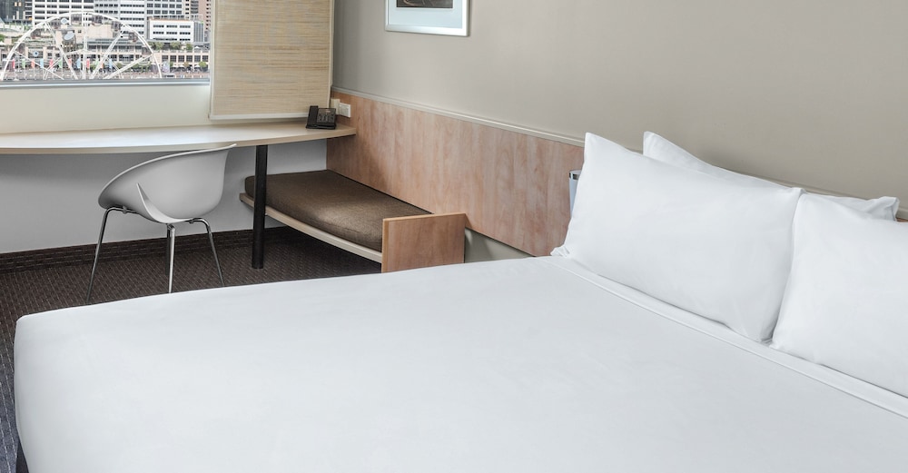 IBIS SYDNEY DARLING HARBOUR 16/68