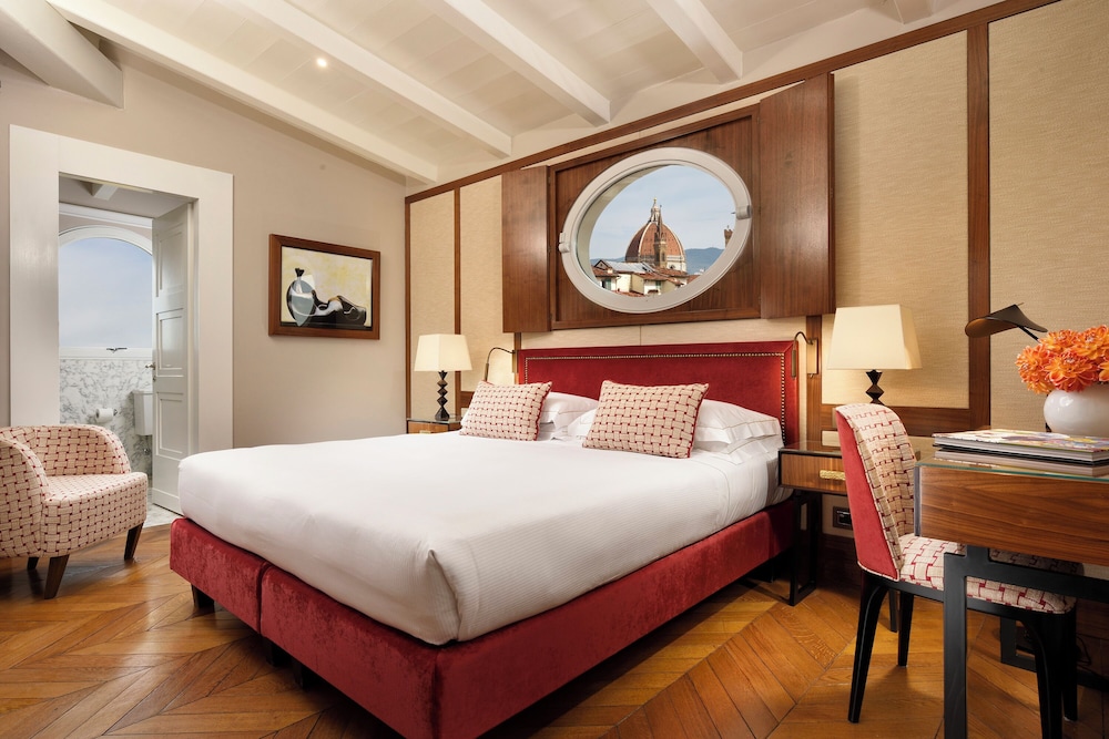 Premium, Deluxe, Double Bed, Signia View