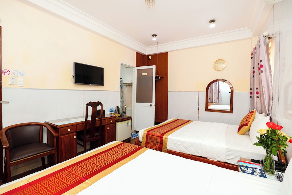 Hanh Phuc Hotel 40/55