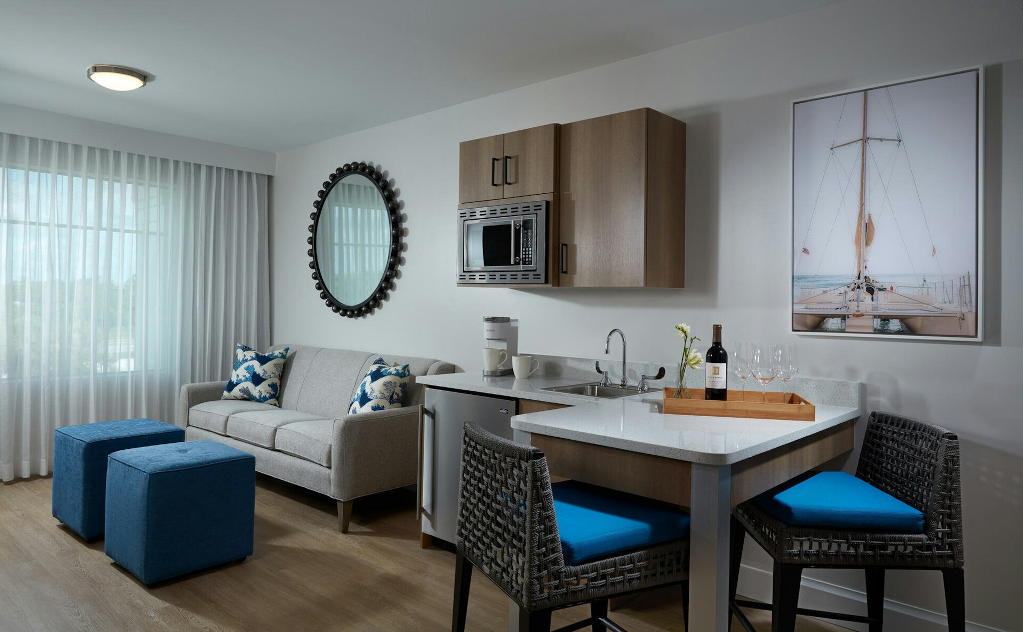 The Pointe Hotel 14/18