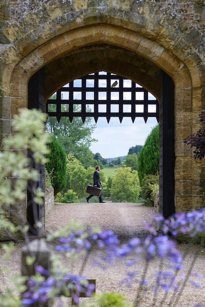 Amberley Castle 47/50