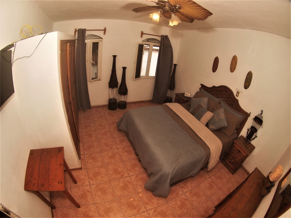 Hostal Casa Blanca 16/50