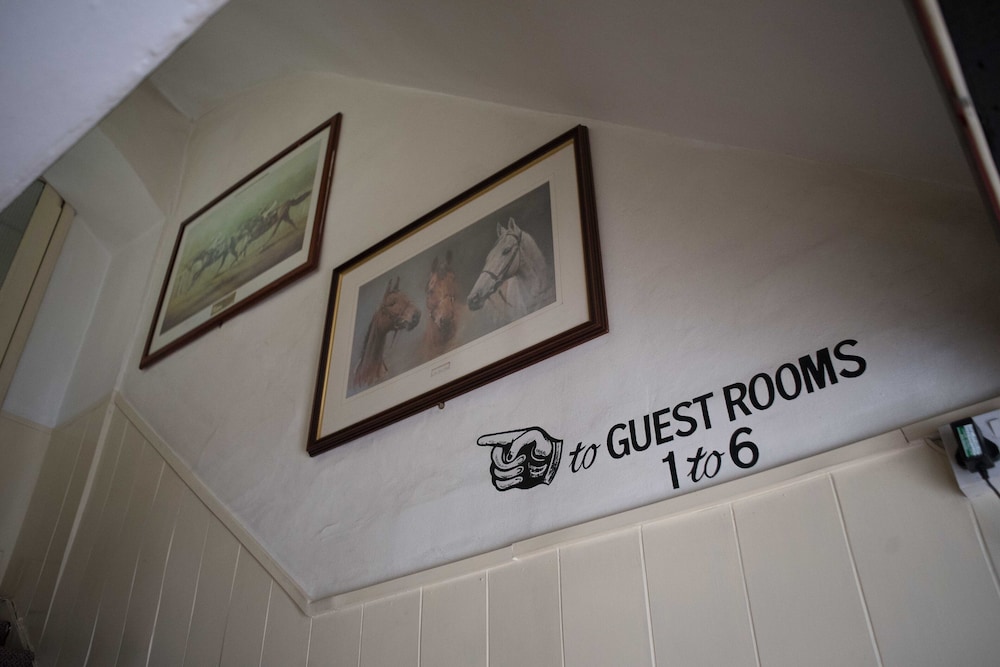 Village House Hotel - Inn 18/31
