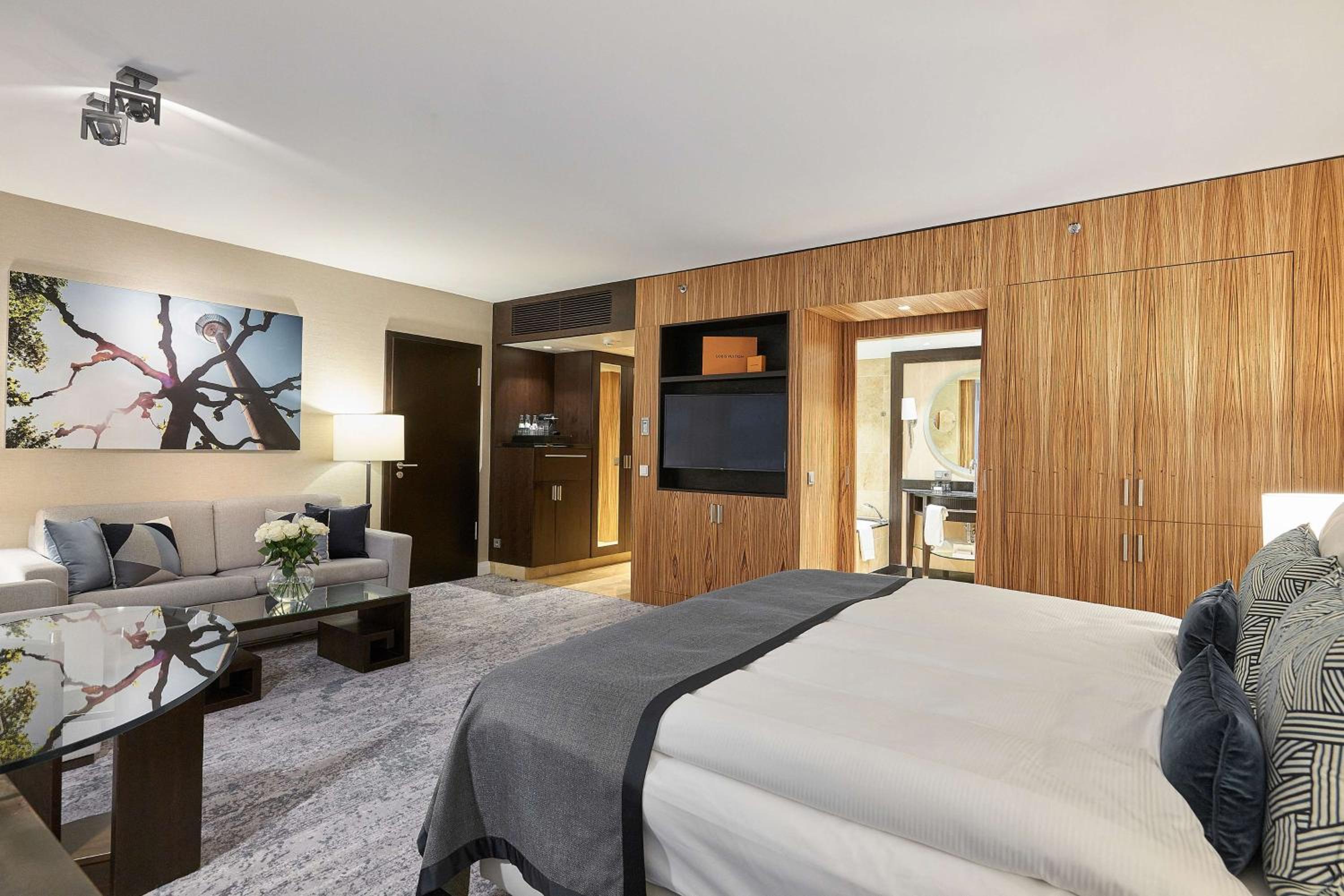 غرفة ديلوكس بسرير كينج مع أريكة، Hotel Ko59 Dusseldorf - Member of Hommage Luxury Hotels Collection 3/6