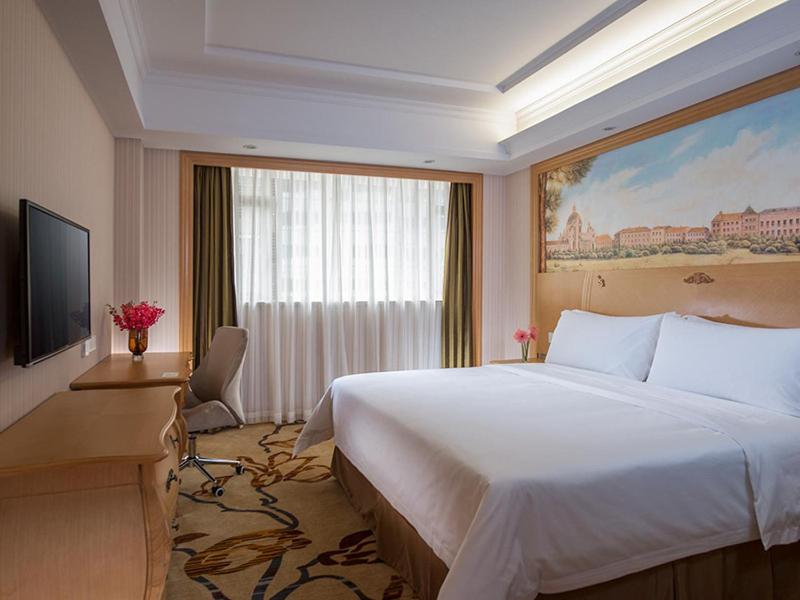 Vienna International Hotel (Guangzhou Xintang Niuzaicheng) 10/24