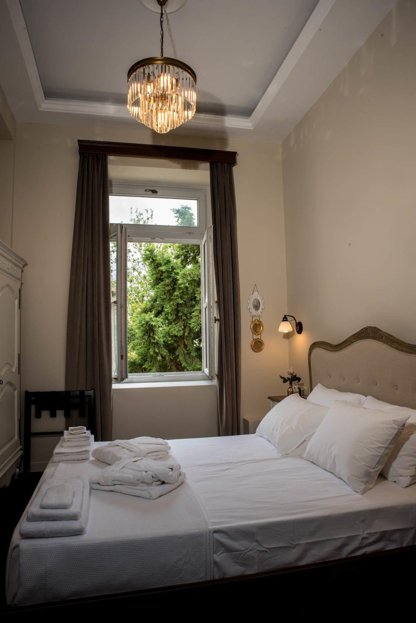1 Bedroom, Suite, Executive Level