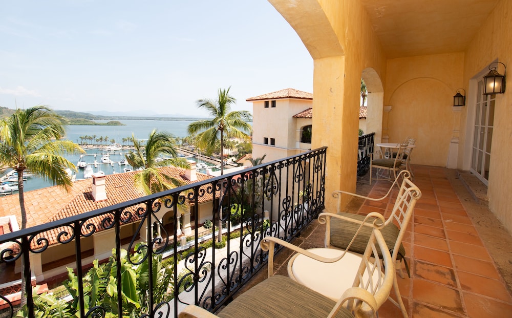 Grand Isla Navidad Golf & Spa Resort with Marina 34/50