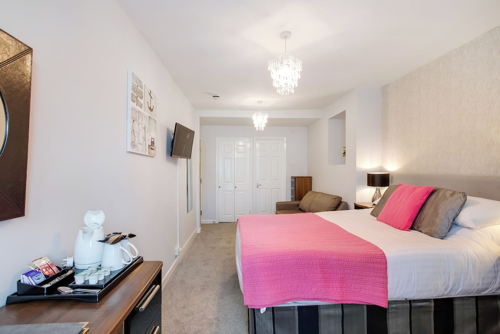Trelawney Hotel B B Guest House 12/50