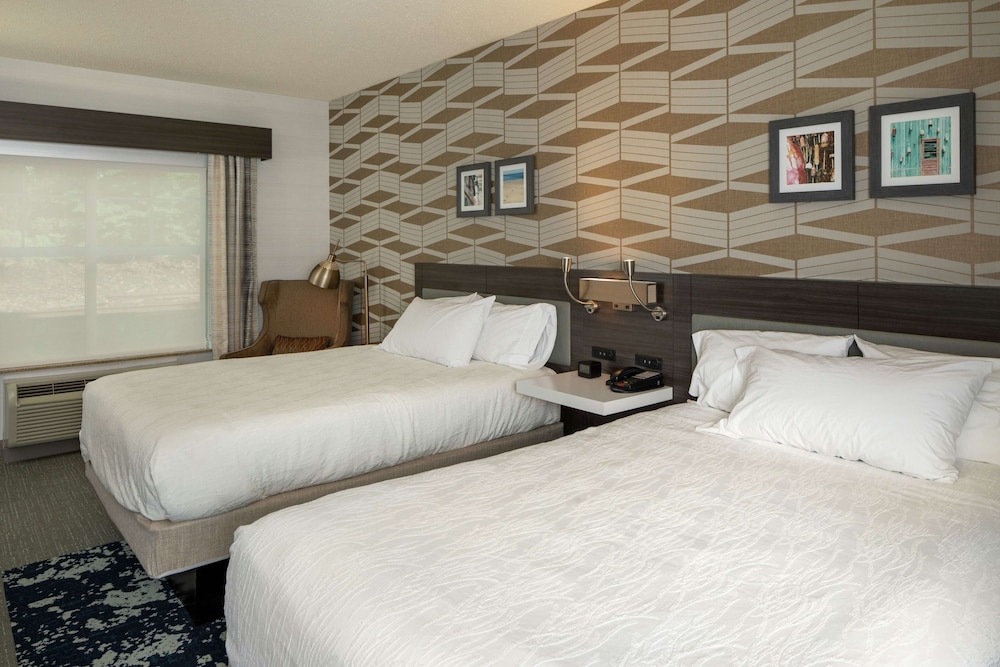 Hilton Garden Inn Freeport Downtown Me 13/62