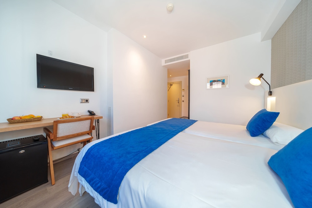 Mar Calma Hotel 23/59