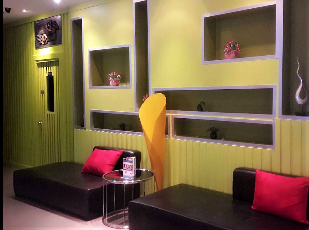 Pattaya Loft Hotel 32/55