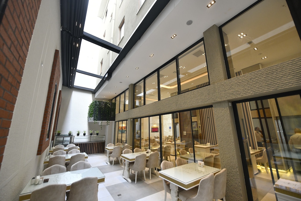 G-Han Hotel 40/50