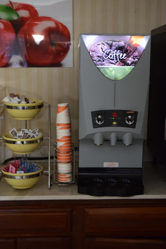 Quality Inn Rocky Mount near Event Center 23/39